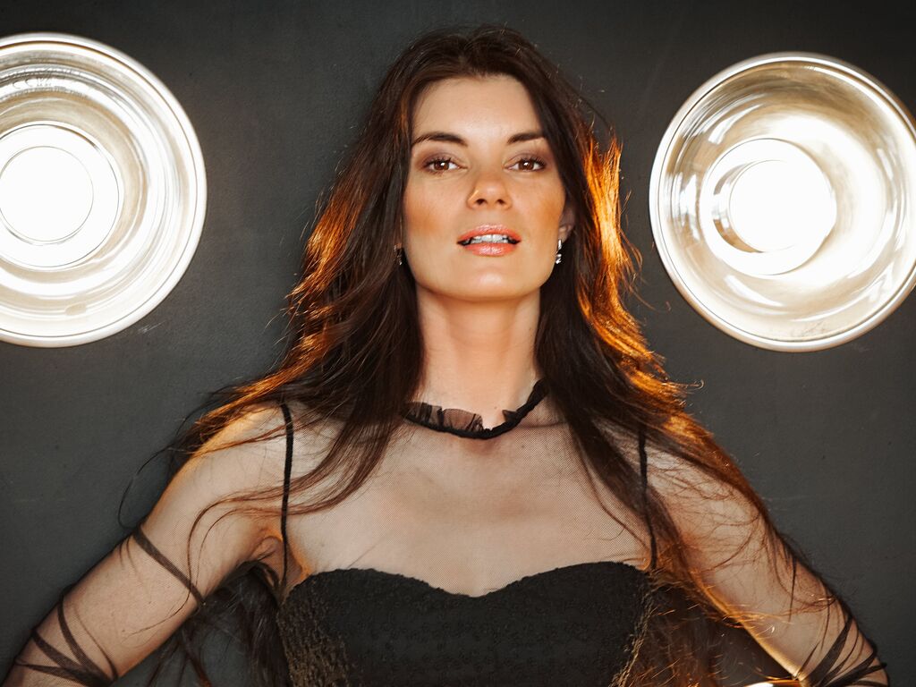 Julia Foge Picture